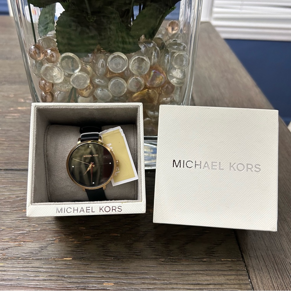 NWT Michael Kors Watch